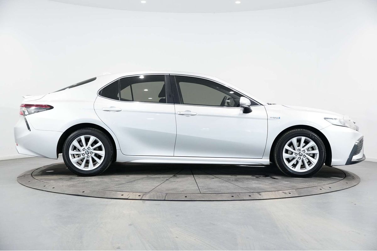 2022 Toyota Camry Ascent Sport AXVH70R