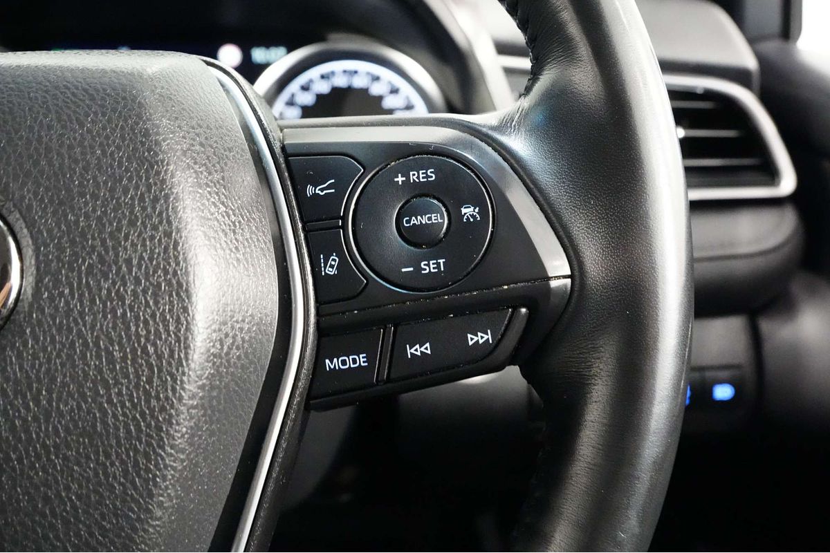 2022 Toyota Camry Ascent Sport AXVH70R