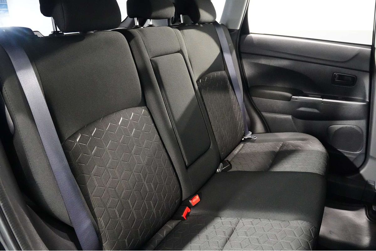 2023 Mitsubishi ASX ES XD
