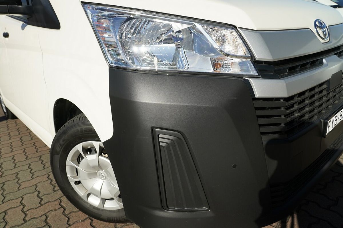 2025 Toyota Hiace GDH300R LWB