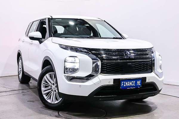 2024 Mitsubishi Outlander ES ZM