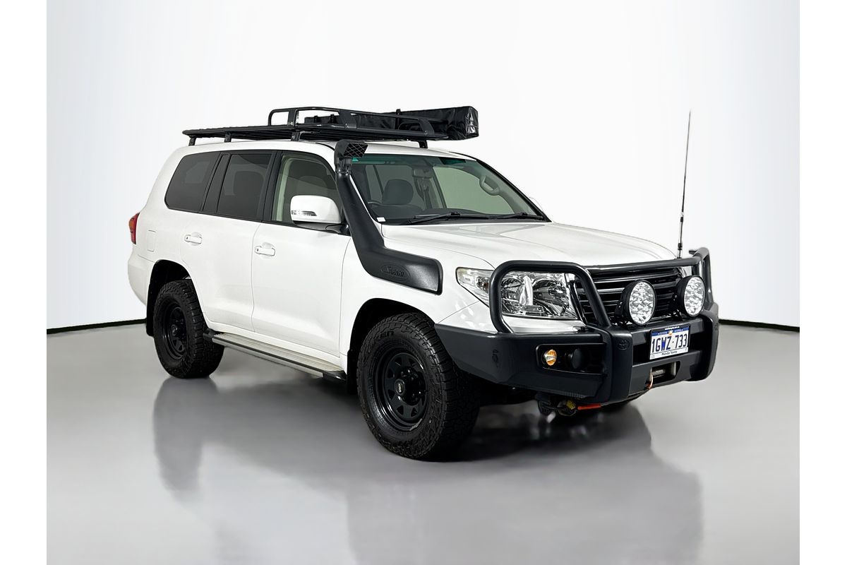2015 Toyota Landcruiser GXL VDJ200R