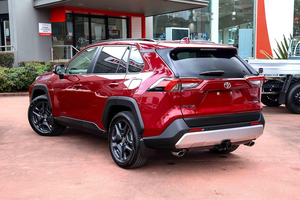 2024 Toyota RAV4 Edge AXAH54R
