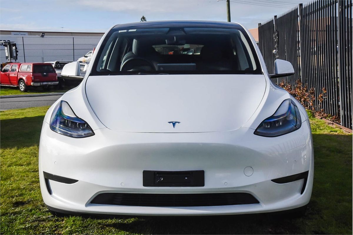 2023 Tesla Model Y Rear-Wheel Drive