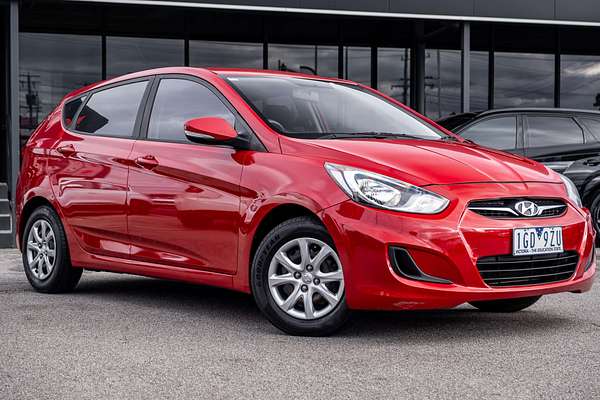 2014 Hyundai Accent Active RB2