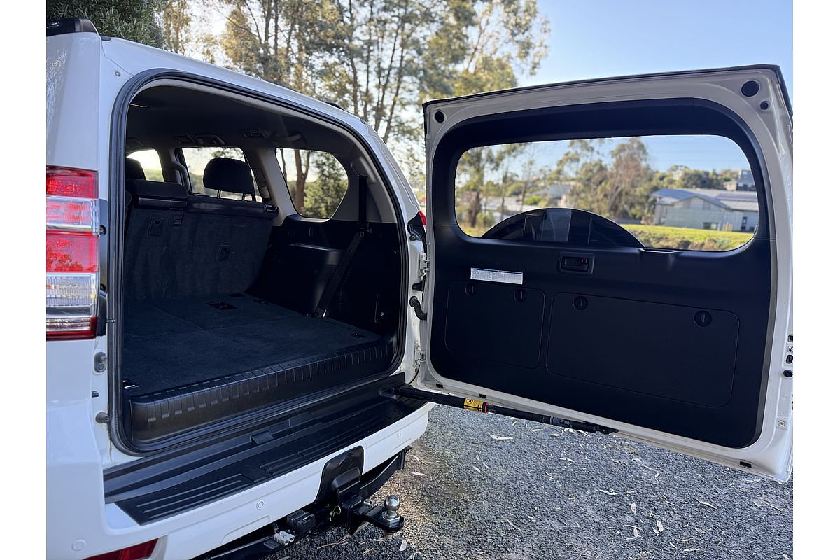 2017 Toyota Landcruiser Prado GXL GDJ150R