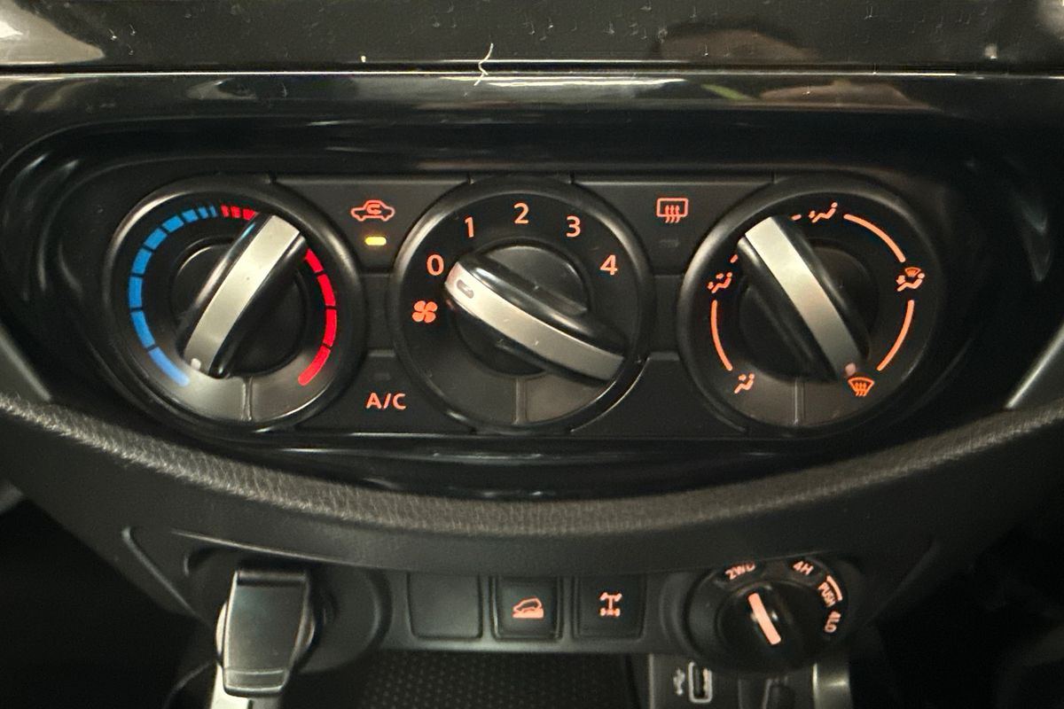 2021 Nissan Navara SL D23 4X4