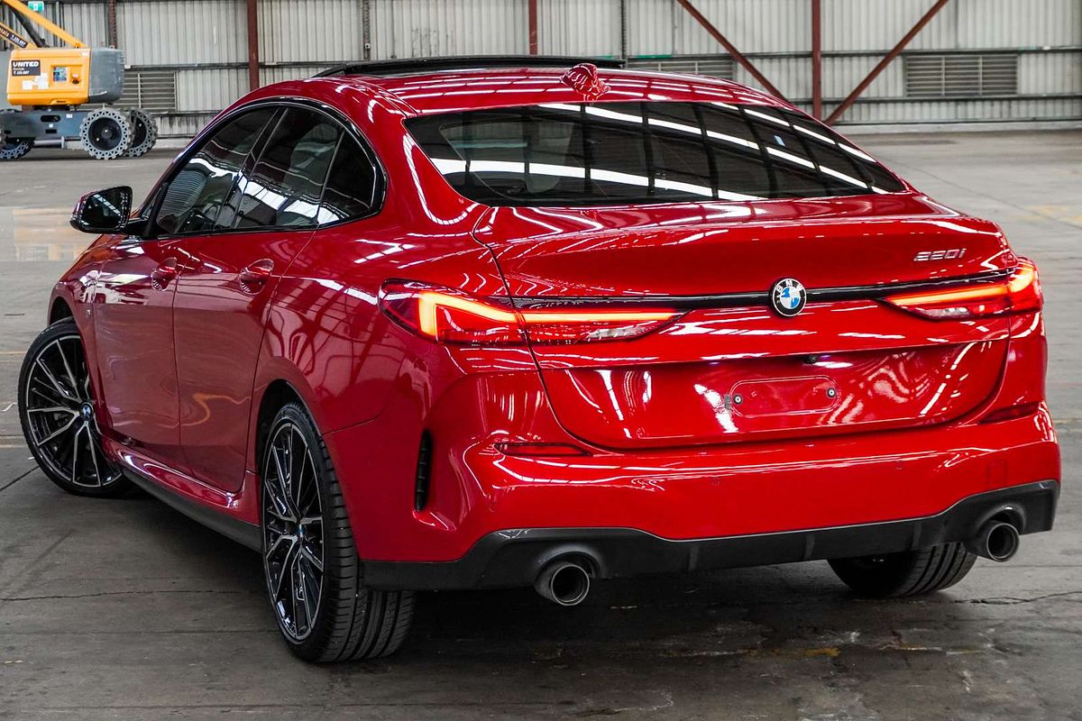 2021 BMW 2 Series 220i M Sport F44
