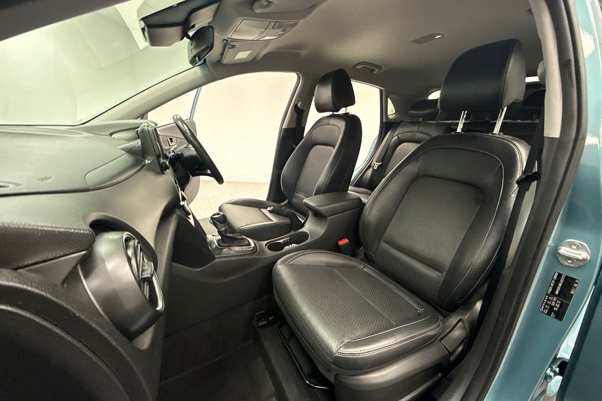 2020 Hyundai Kona Elite OS.3