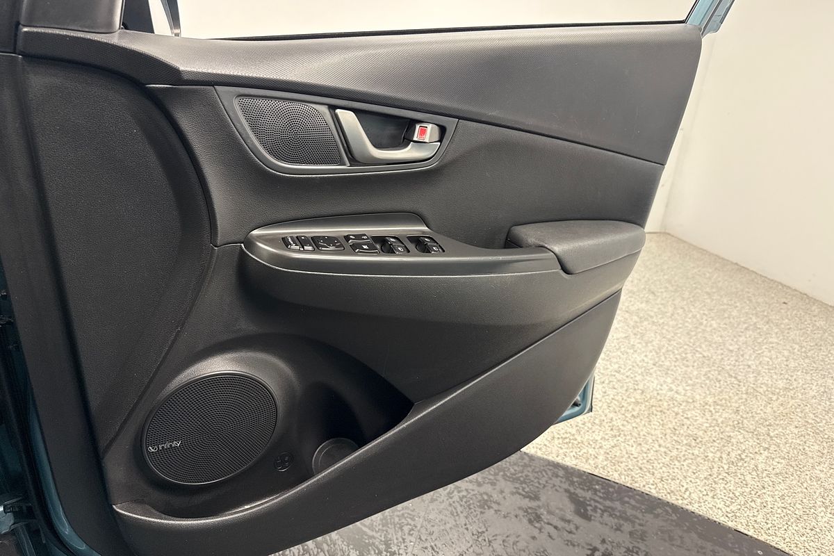 2020 Hyundai Kona Elite OS.3