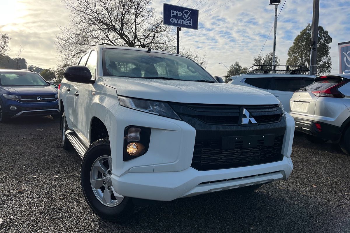 2021 Mitsubishi Triton GLX+ MR 4X4