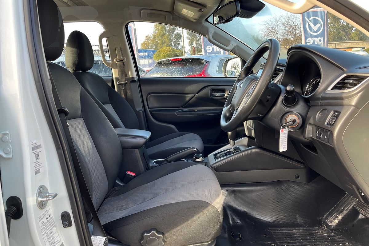 2021 Mitsubishi Triton GLX+ MR 4X4