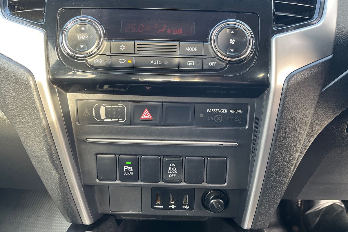 2021 Mitsubishi Triton GLX+ MR 4X4