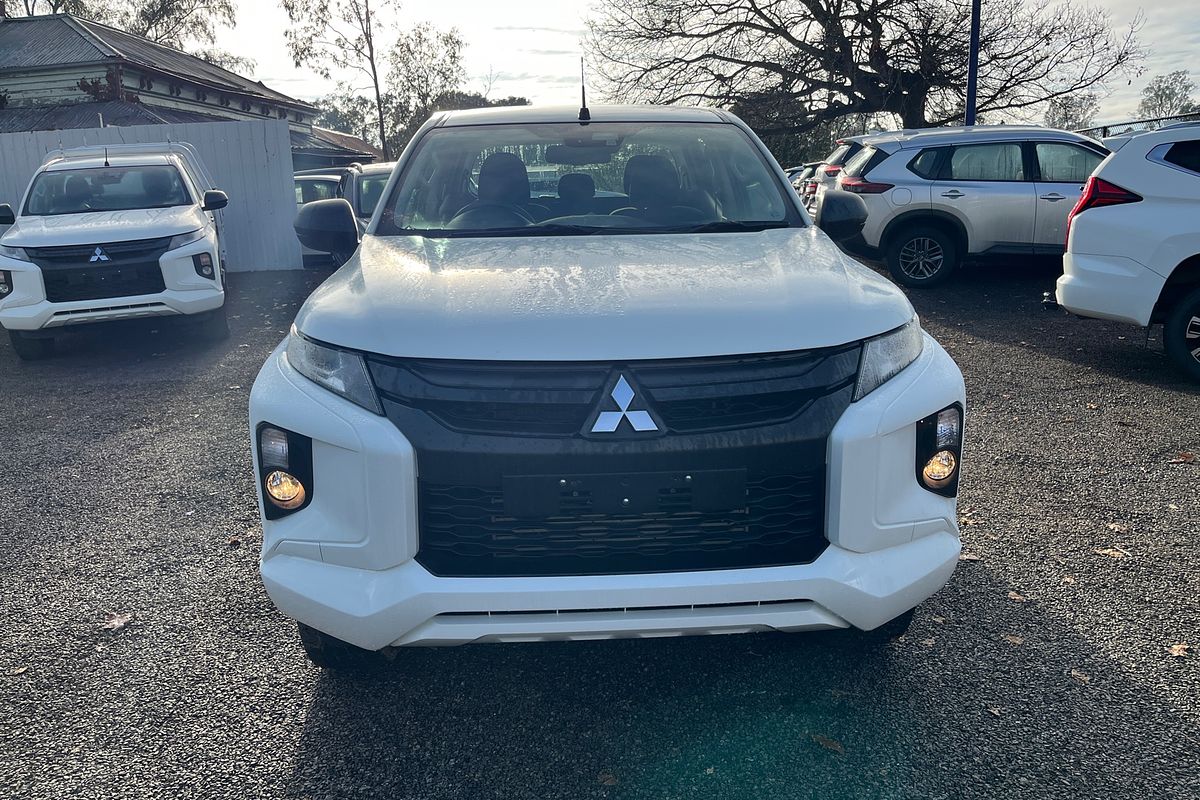 2021 Mitsubishi Triton GLX+ MR 4X4