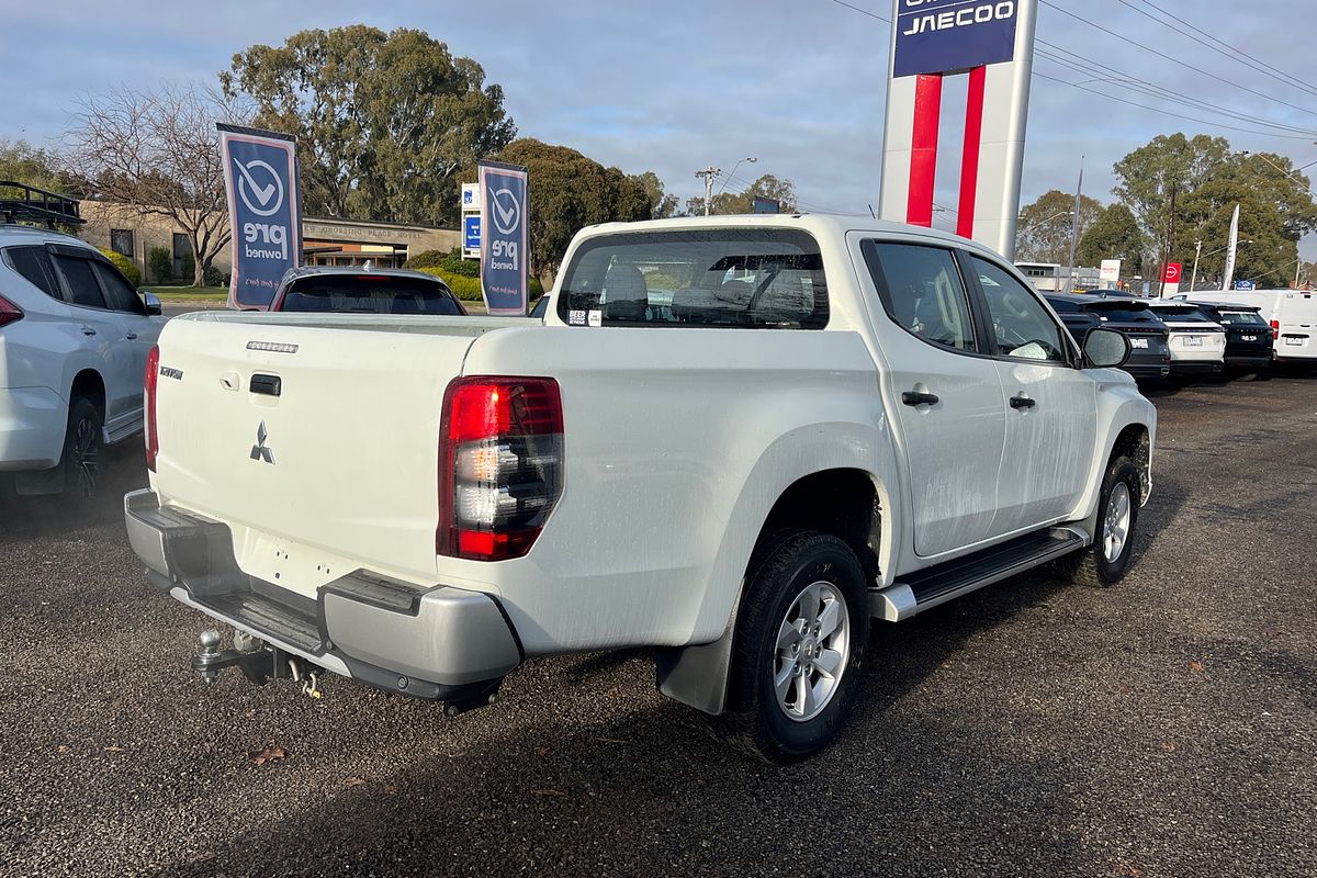 2021 Mitsubishi Triton GLX+ MR 4X4