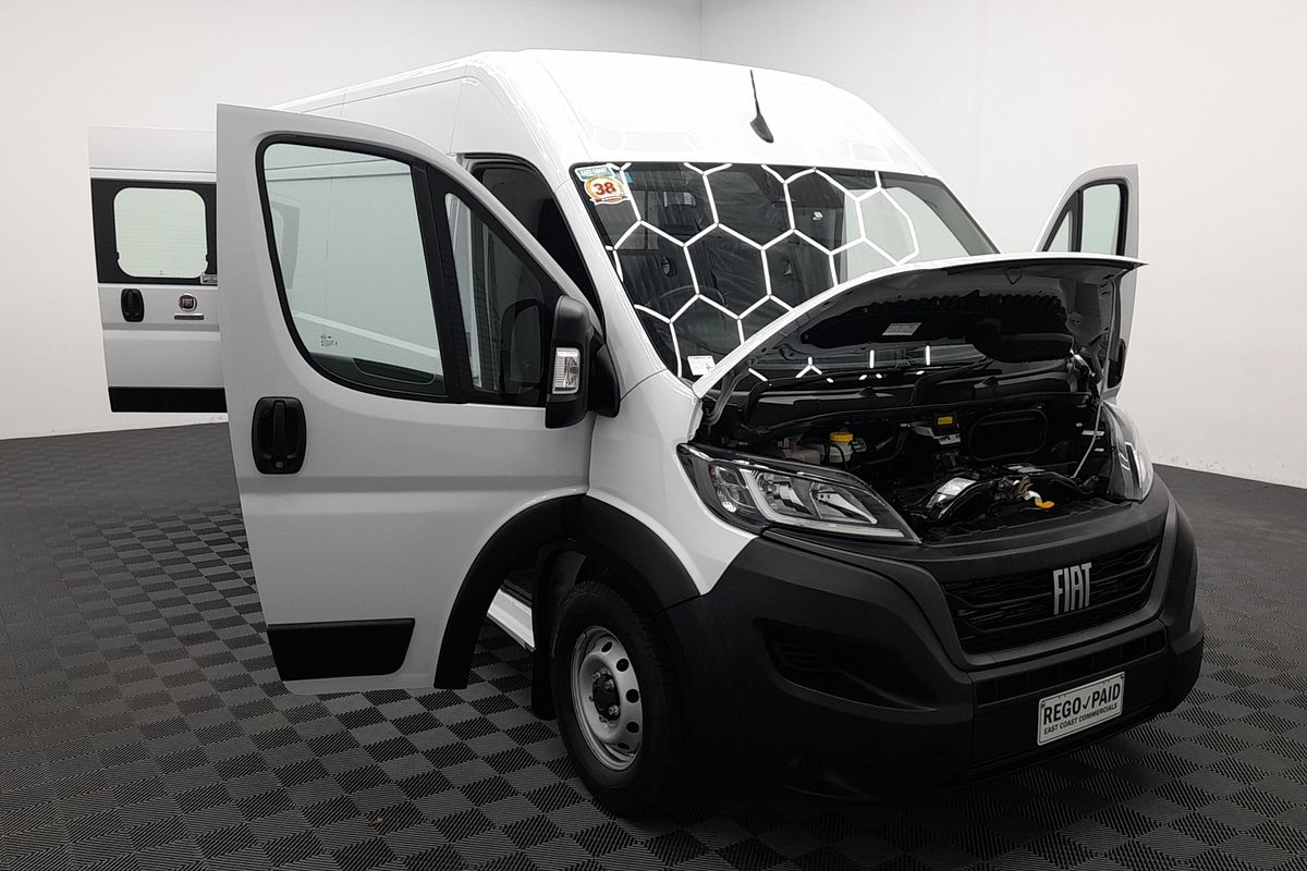 2025 Fiat Ducato Series 9 LWB Mid Roof