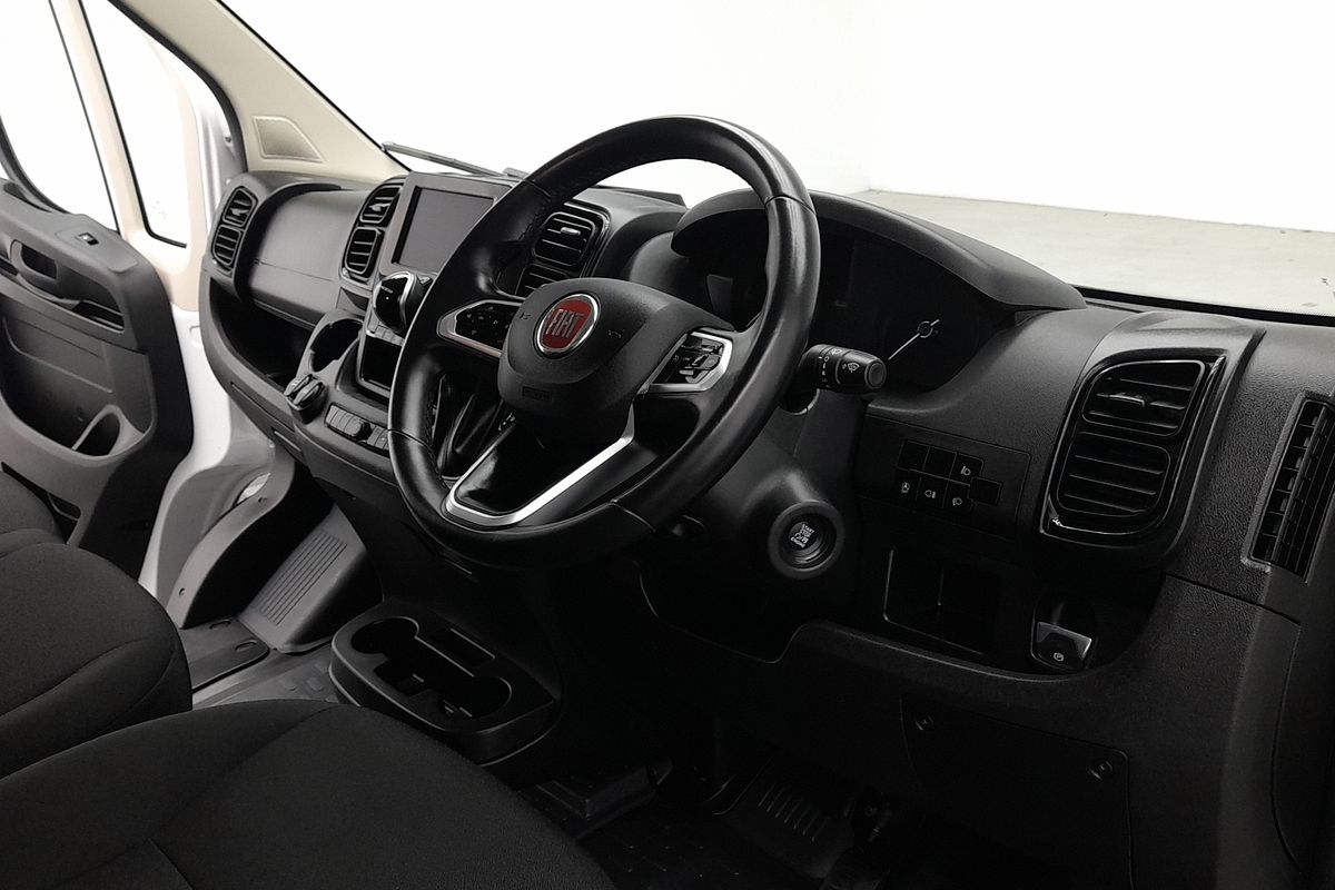 2025 Fiat Ducato Series 9 LWB Mid Roof