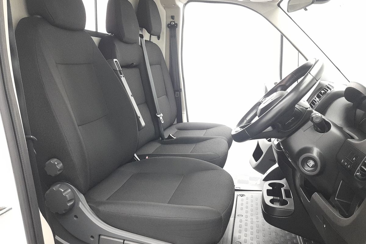2025 Fiat Ducato Series 9 LWB Mid Roof