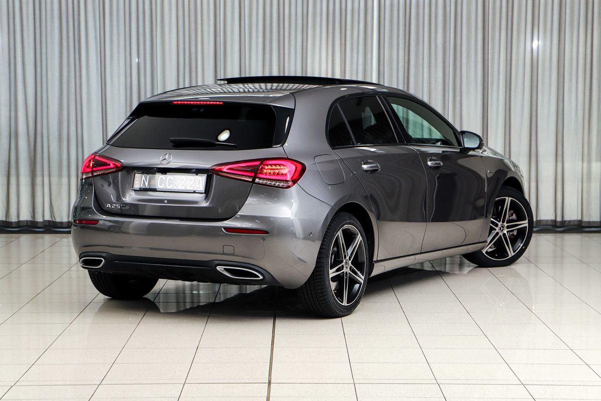 2020 Mercedes-Benz A-Class A250e W177