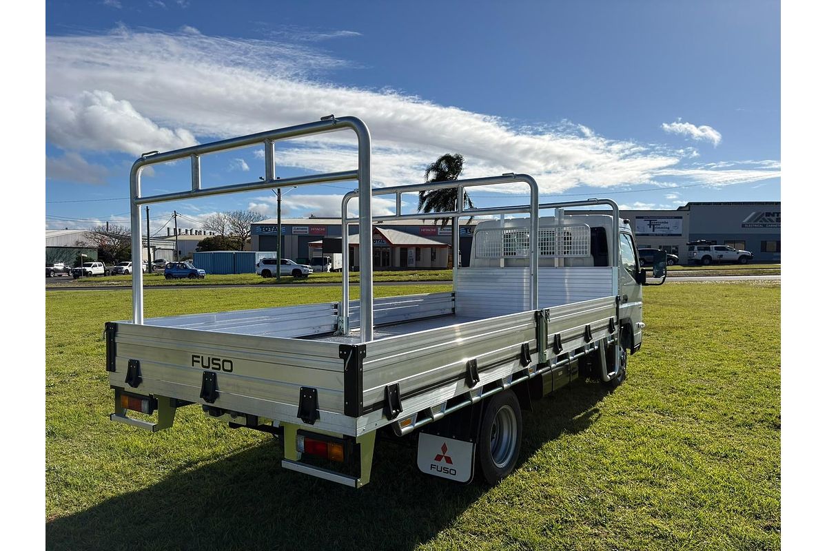 2025 Fuso Canter 515 image 10