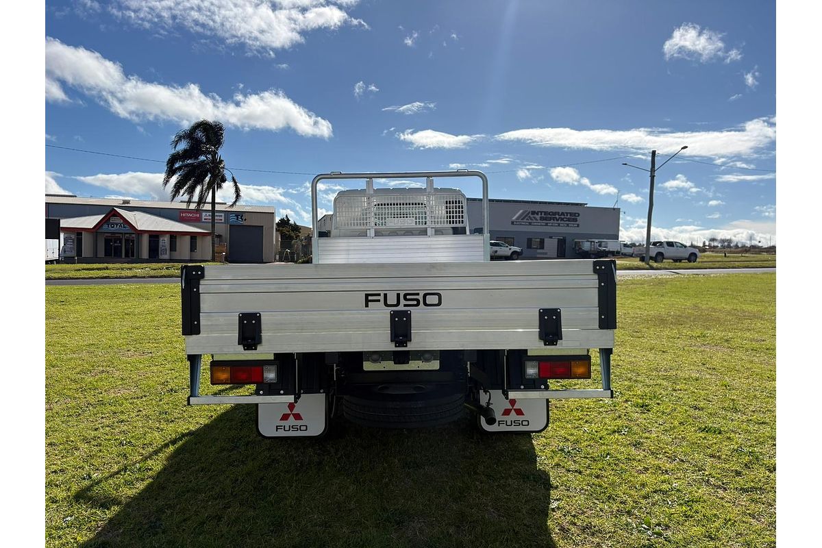 2025 Fuso Canter 515 image 7