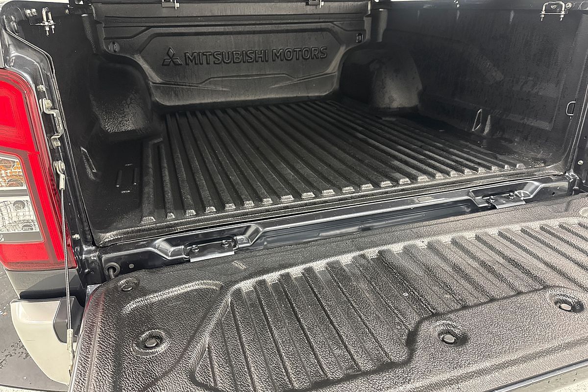 2023 Mitsubishi Triton GLX+ MR 4X4