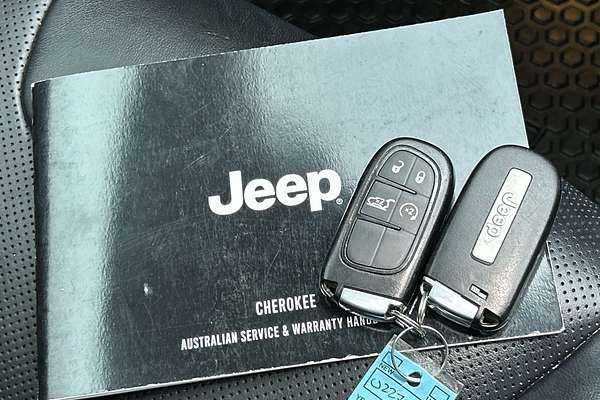 2020 Jeep Cherokee Trailhawk KL thumb-22