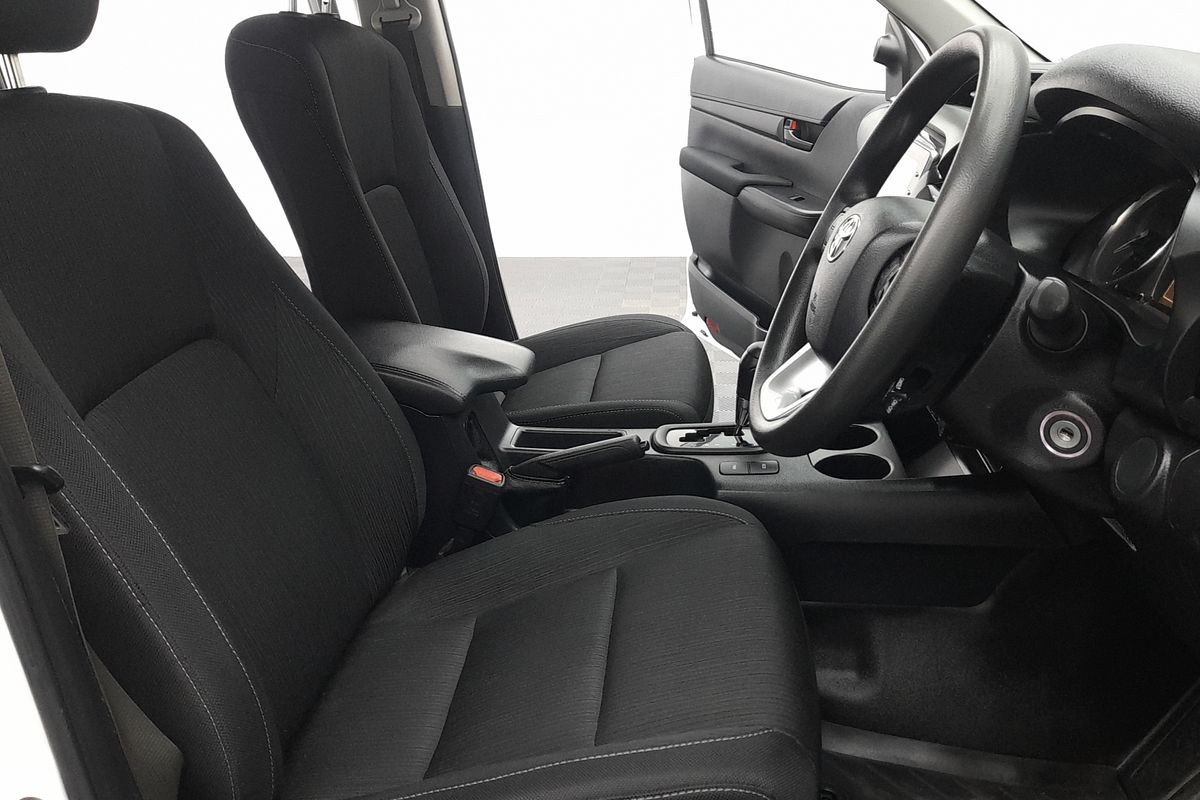 2022 Toyota Hilux SR GUN126R 4X4