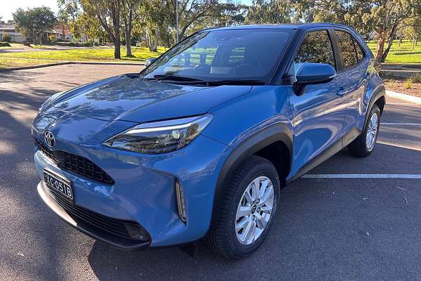 2022 Toyota Yaris Cross GXL MXPB10R thumb-2