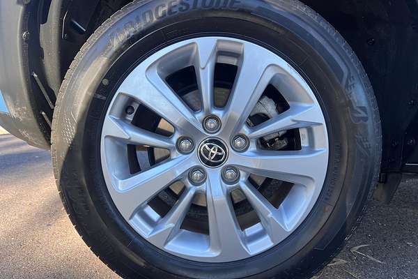 2022 Toyota Yaris Cross GXL MXPB10R thumb-8