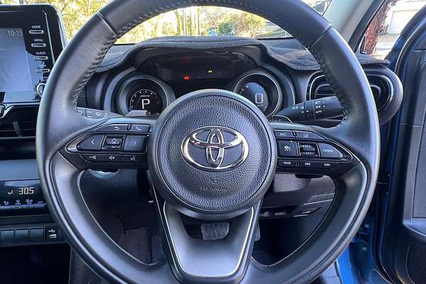 2022 Toyota Yaris Cross GXL MXPB10R thumb-34