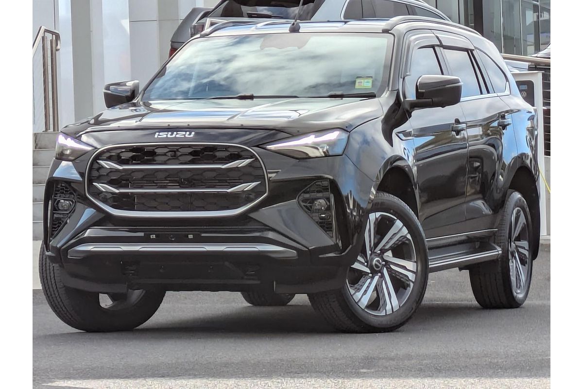 2026 Isuzu MU-X LS-T
