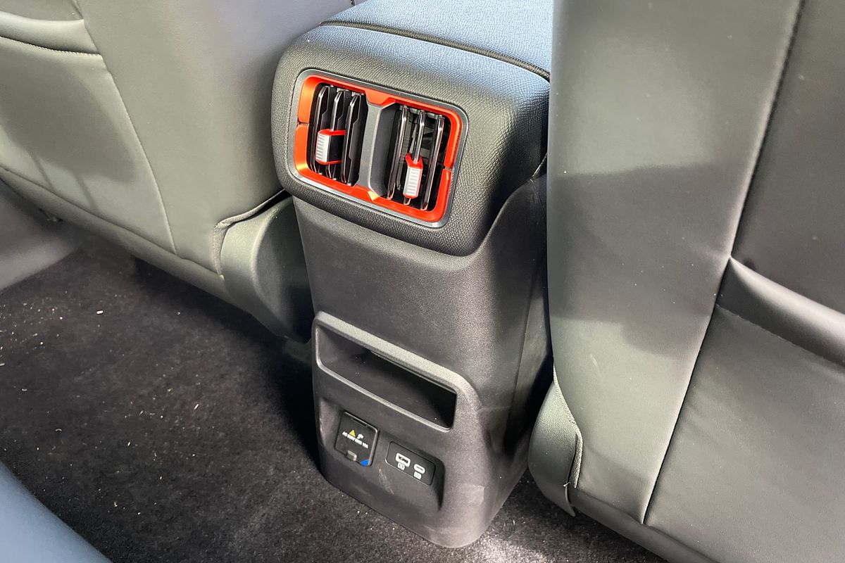 2026 BYD SHARK 6 Premium All Wheel Drive