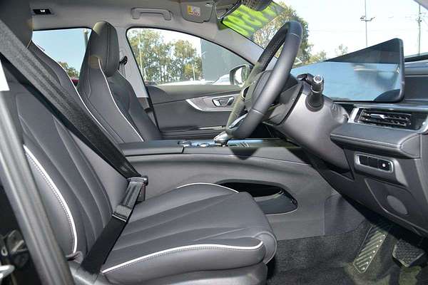 2026 Chery Tiggo 7 Super Hybrid Ultimate T32 thumb-9