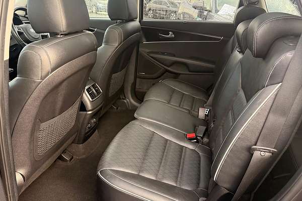 2017 Kia Sorento GT-Line UM thumb-19