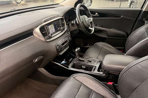 2017 Kia Sorento GT-Line UM thumb-21