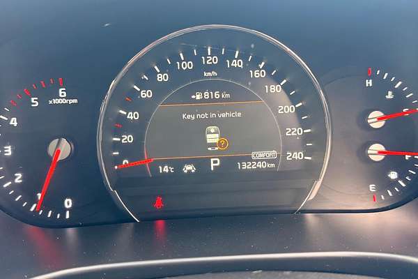 2017 Kia Sorento GT-Line UM thumb-28