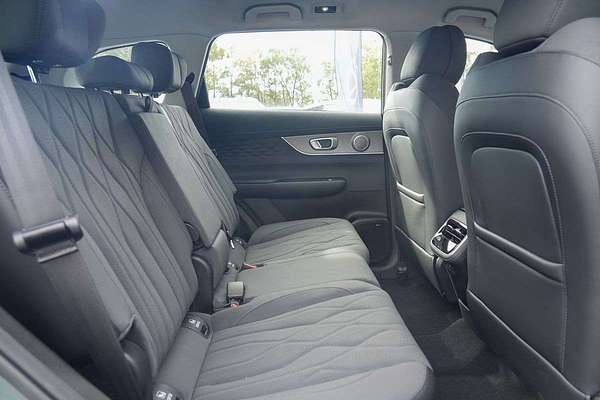 2026 Chery Tiggo 8 Super Hybrid Urban T31 thumb-8