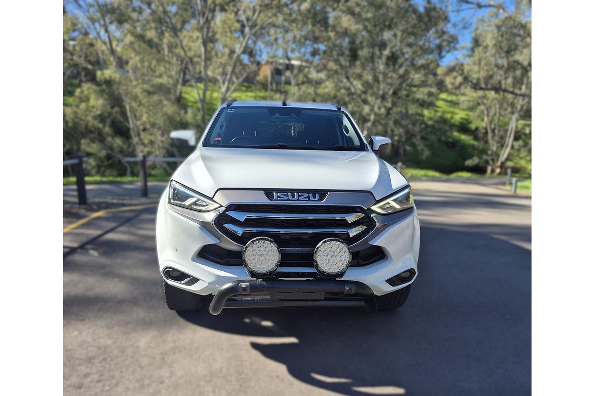2022 Isuzu MU-X LS-U
