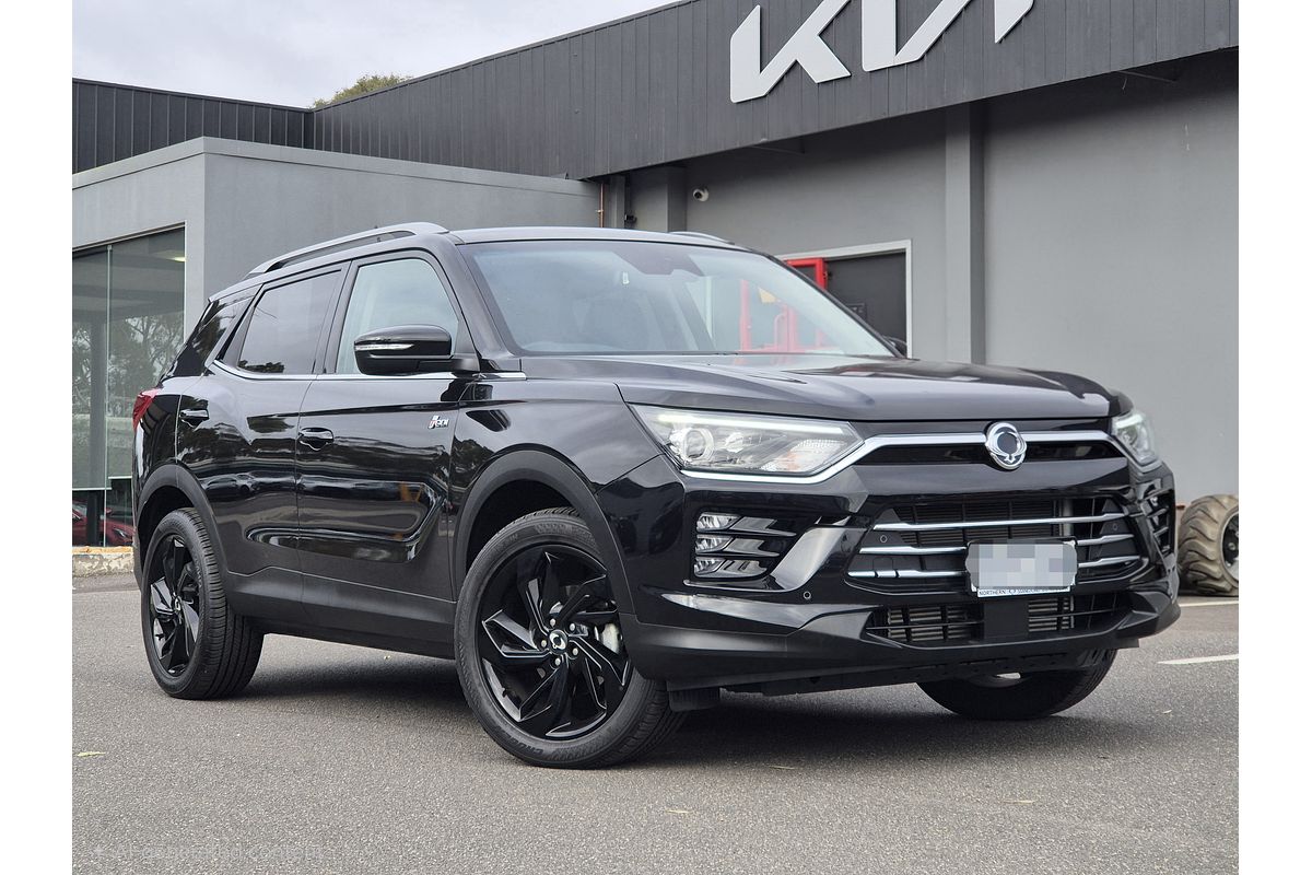 2024 KGM Korando Ultimate LTD C300