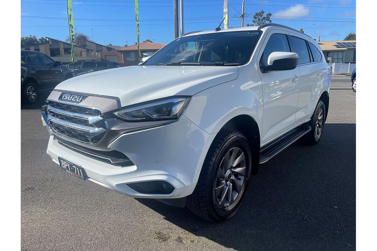 2021 Isuzu MU-X LS-U