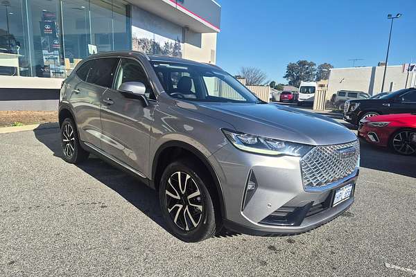 2022 GWM H6 Lux B01