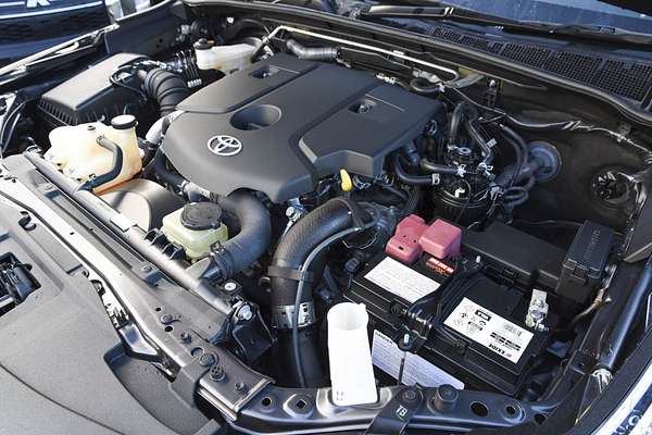 2022 Toyota Fortuner Crusade GUN156R thumb-7