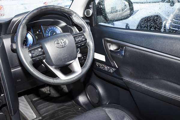 2022 Toyota Fortuner Crusade GUN156R thumb-17