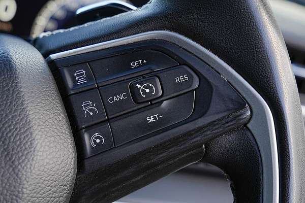 2023 Jeep Grand Cherokee Night Eagle WL thumb-13