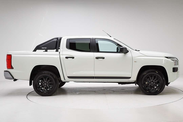 2025 Mitsubishi Triton GLX-R MV thumb-23