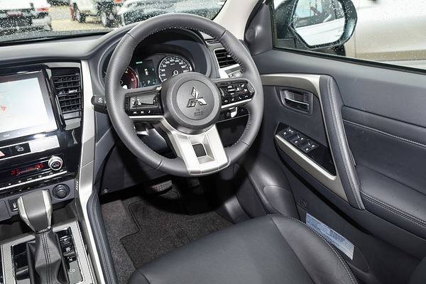 2024 Mitsubishi Pajero Sport GLS QG thumb-16
