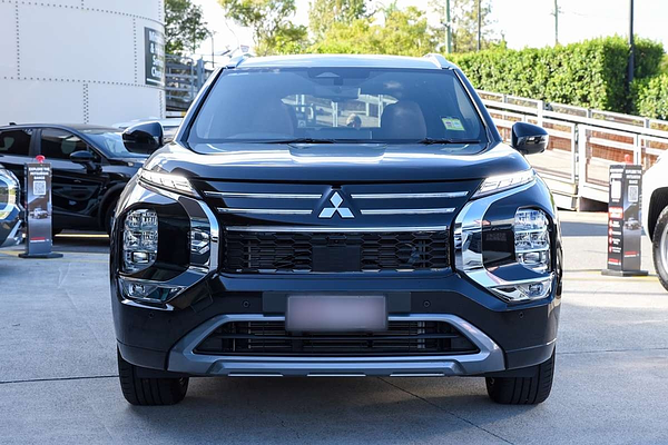 2025 Mitsubishi Outlander Exceed Tourer ZM thumb-2