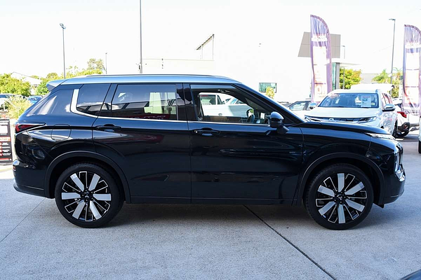 2025 Mitsubishi Outlander Exceed Tourer ZM thumb-4