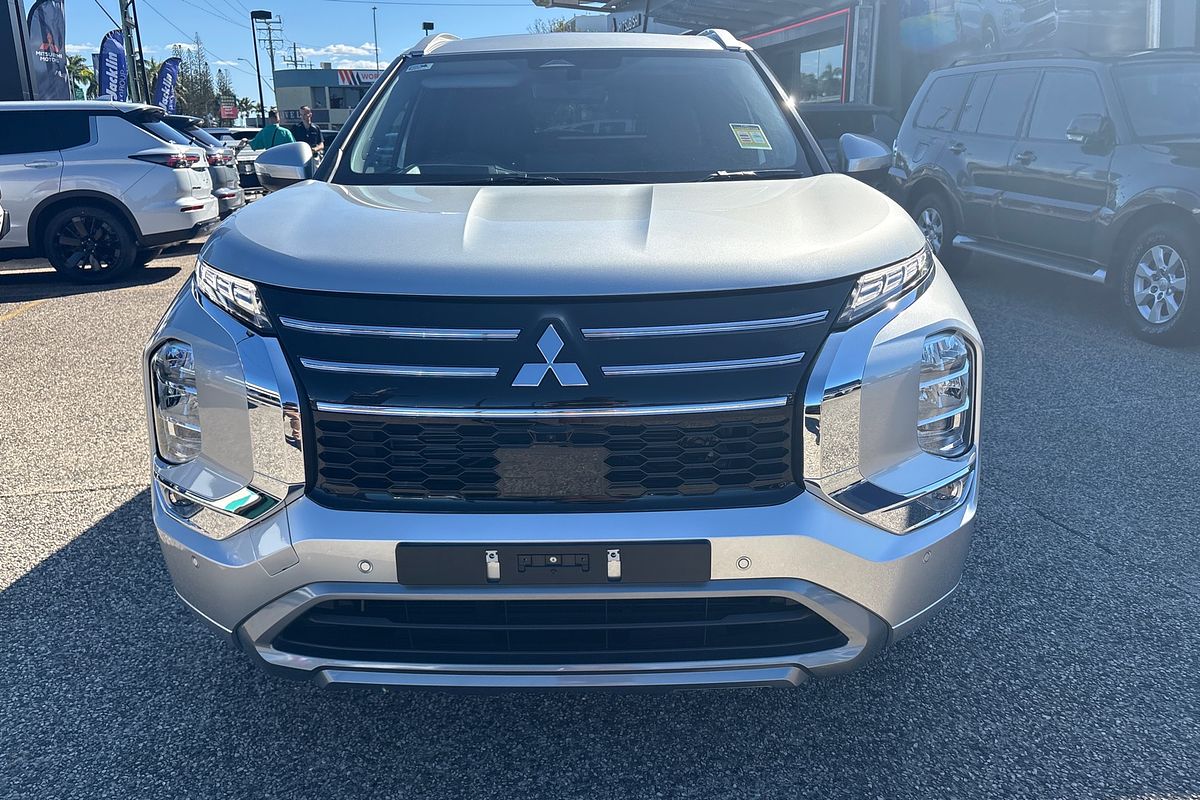 2026 Mitsubishi Outlander Exceed ZM